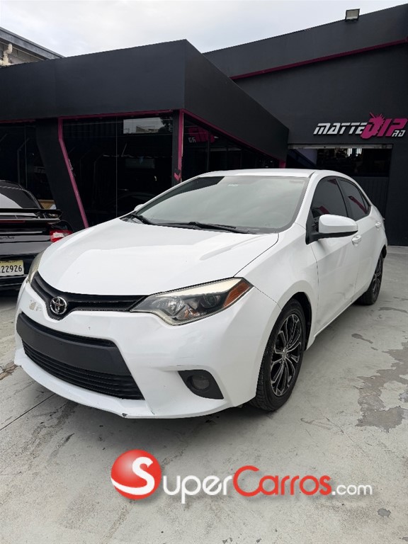 2014 Toyota Corolla LE — foto 3 / 12