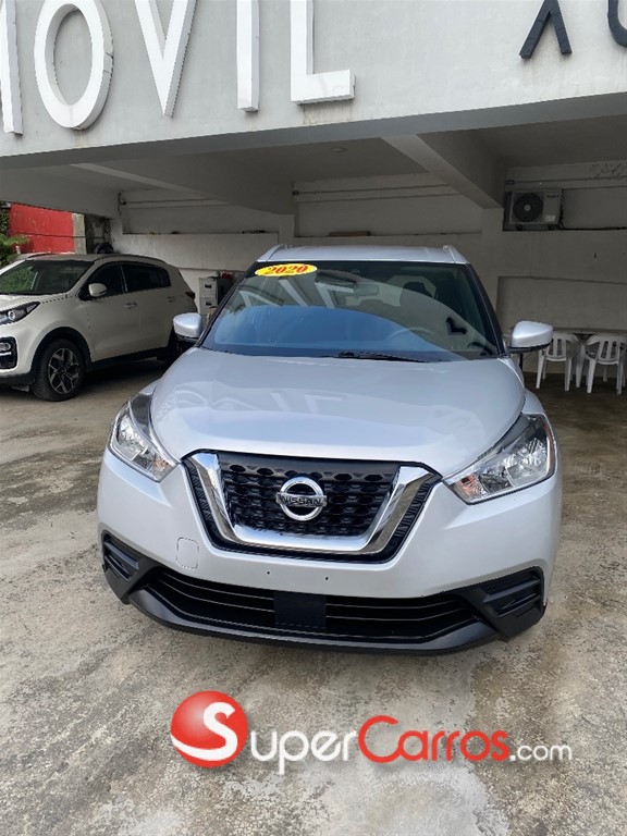 2020 Nissan Kicks SV — foto 2 / 9