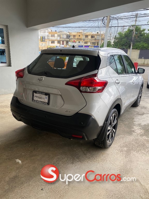 2020 Nissan Kicks SV — foto 6 / 9