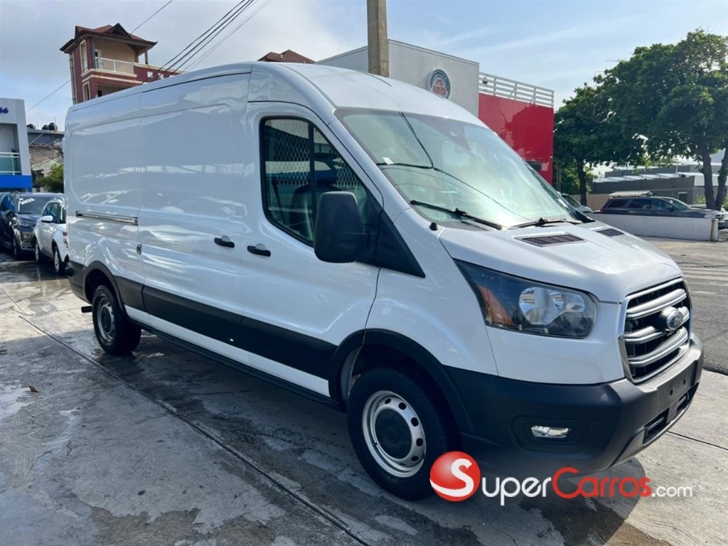 2020 Ford Transit 250 Cargo — foto 5 / 11