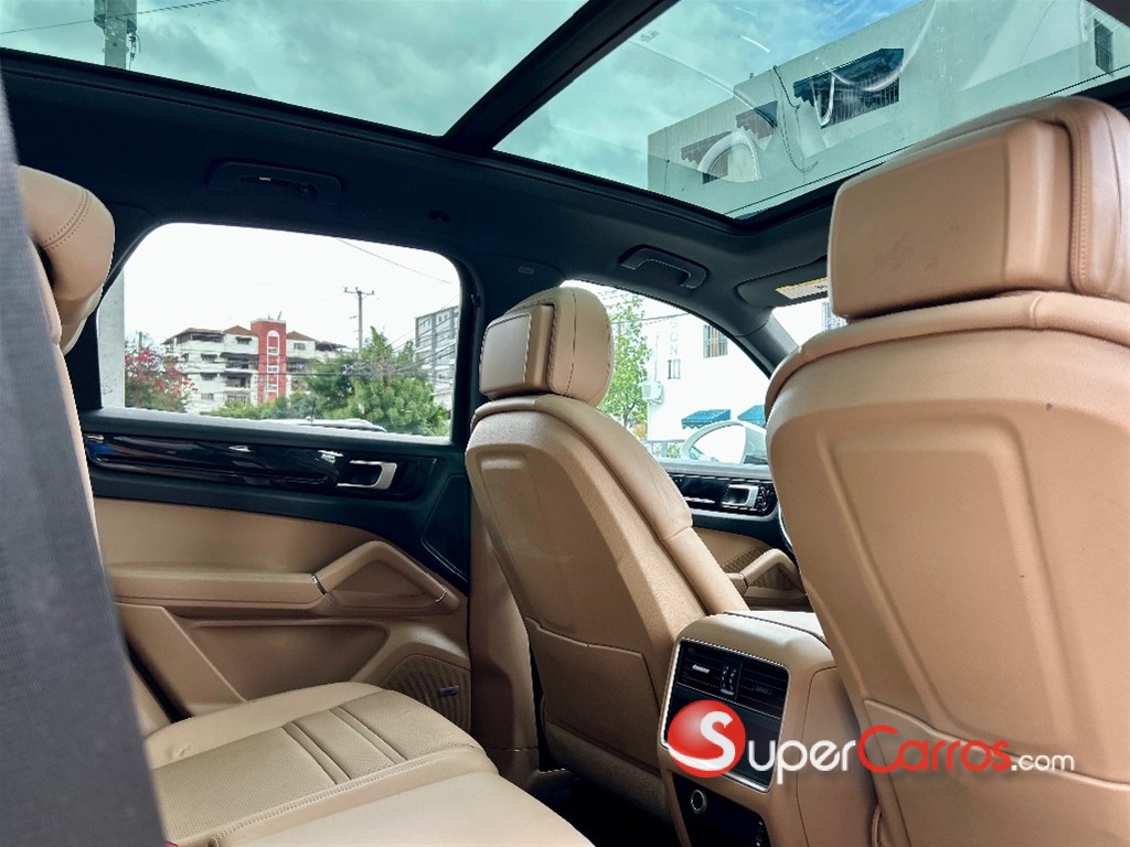 2021 Porsche Cayenne — foto 5 / 8