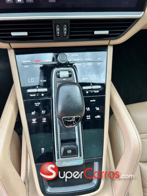 2021 Porsche Cayenne — foto 6 / 8