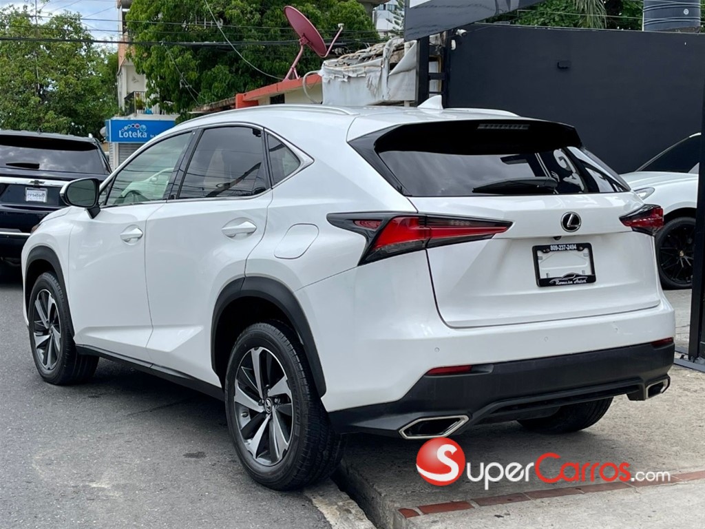 2021 Lexus NX 300 — foto 5 / 11
