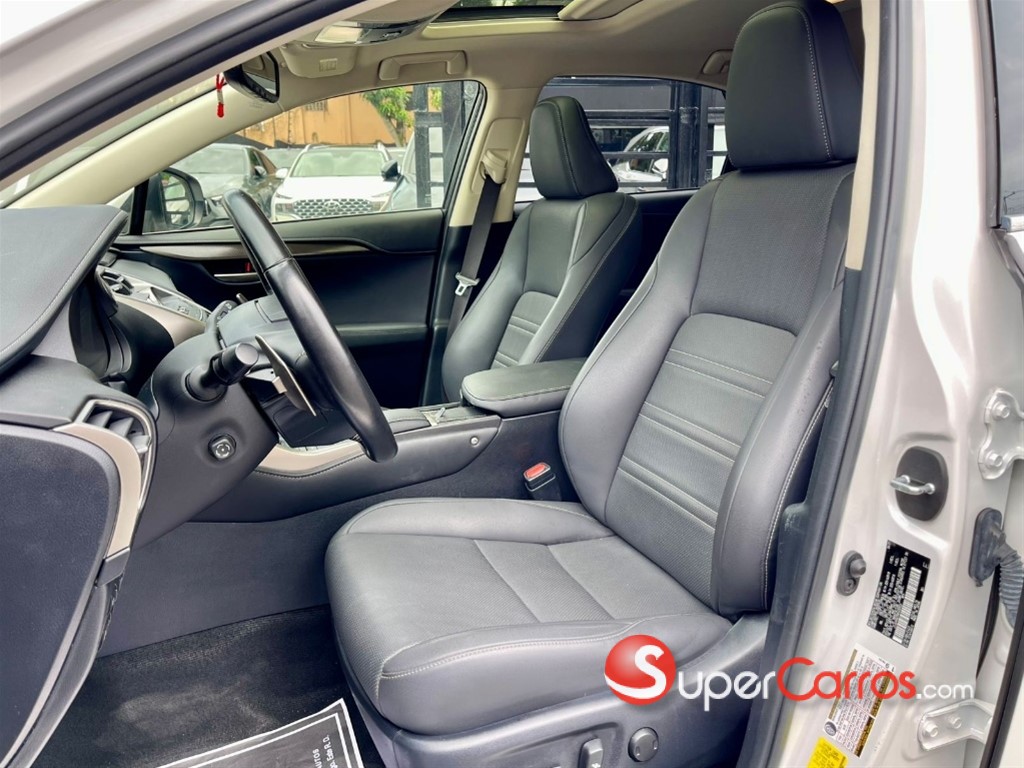 2021 Lexus NX 300 — foto 6 / 11