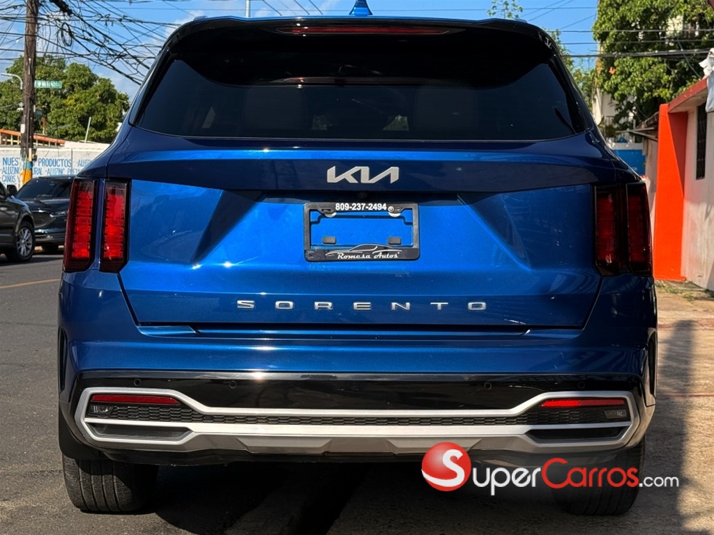 2022 Kia Sorento S — foto 4 / 10
