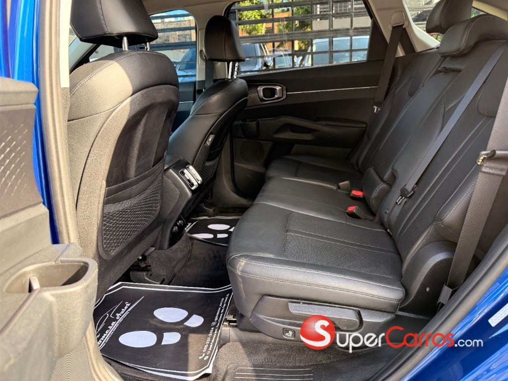 2022 Kia Sorento S — foto 9 / 10