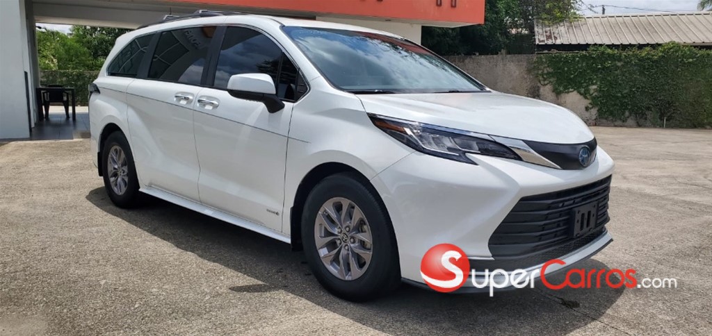 2021 Toyota Sienna XLE Premium — foto 2 / 10