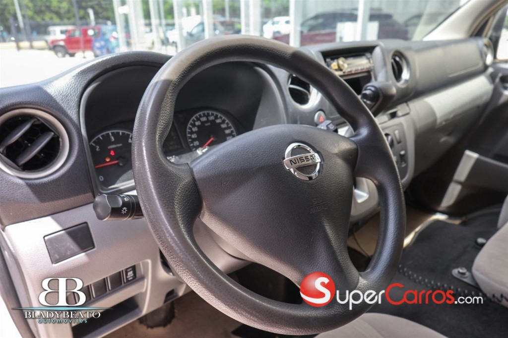 2020 Nissan Urvan NV 350 — foto 2 / 12