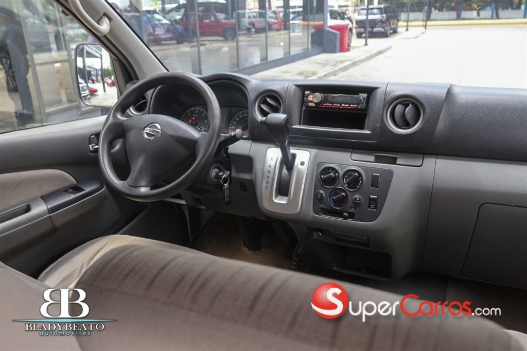2020 Nissan Urvan NV 350 — foto 9 / 12