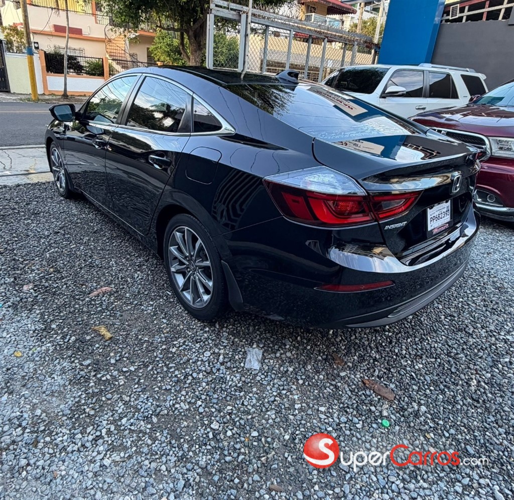 2019 Honda Insight Hybrid — foto 8 / 8
