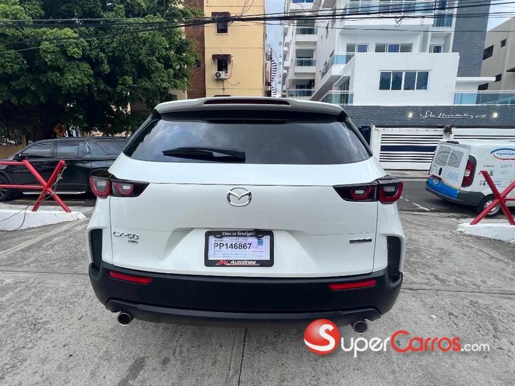 2024 Mazda CX-50 Preferred — foto 6 / 12