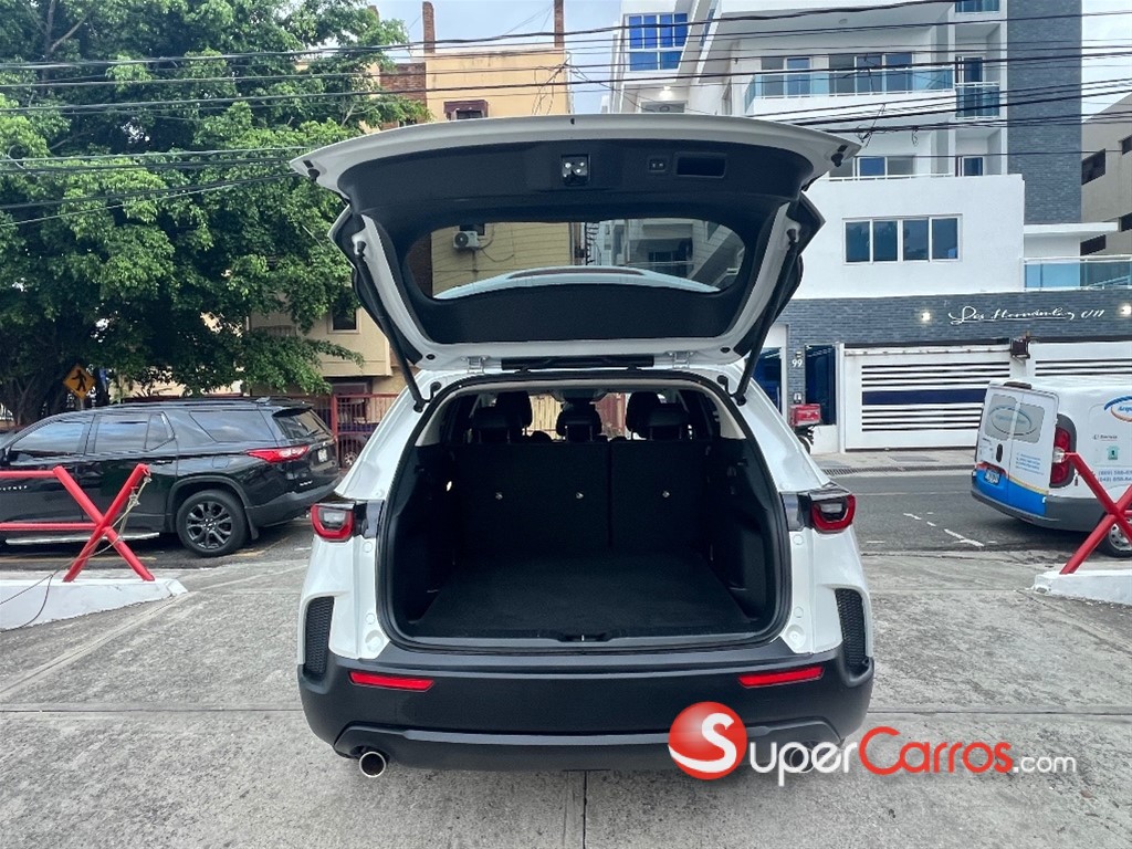 2024 Mazda CX-50 Preferred — foto 7 / 12