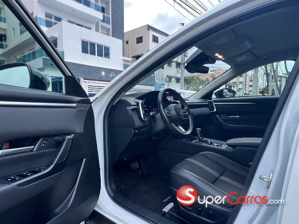 2024 Mazda CX-50 Preferred — foto 8 / 12