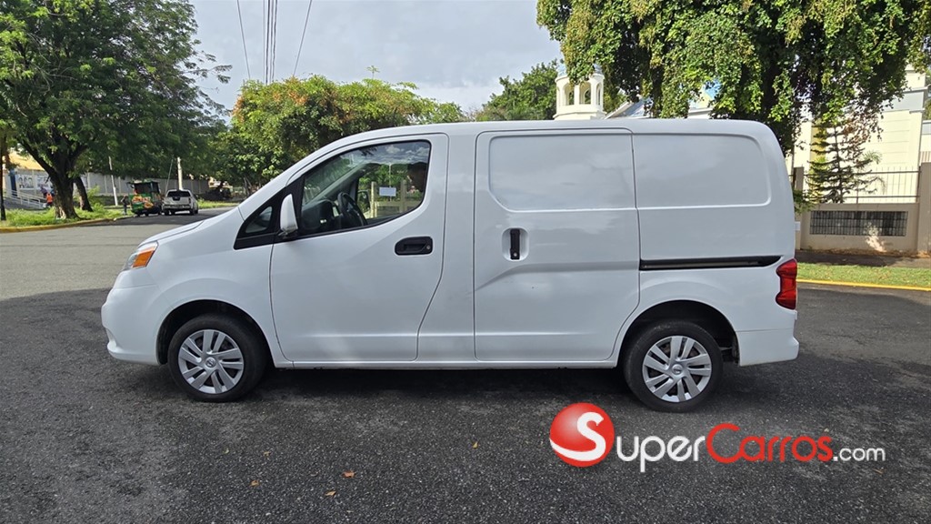 2021 Nissan NV 200 — foto 4 / 10