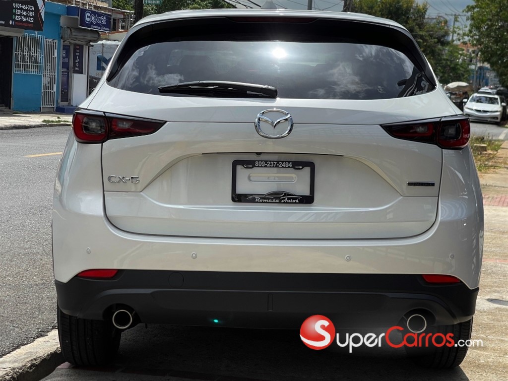 2027 Mazda CX-5 CE — foto 4 / 10
