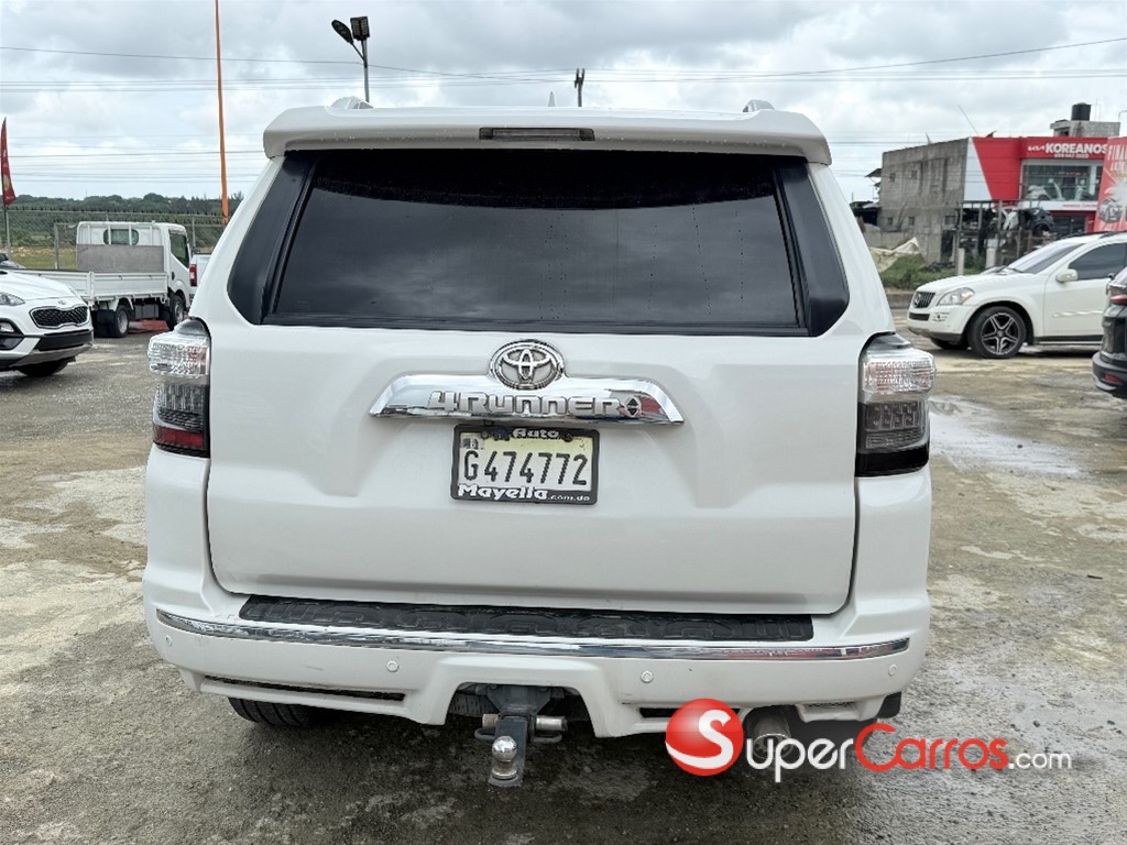 2014 Toyota 4 Runner — foto 5 / 11