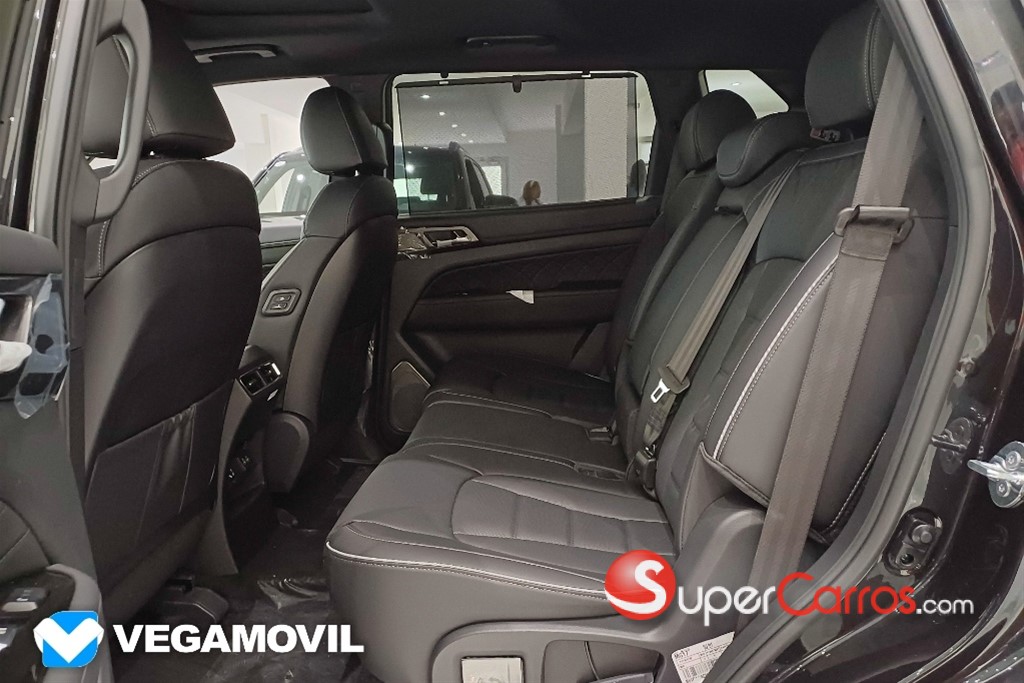 2026 KGM Rexton LIMITED — foto 7 / 12