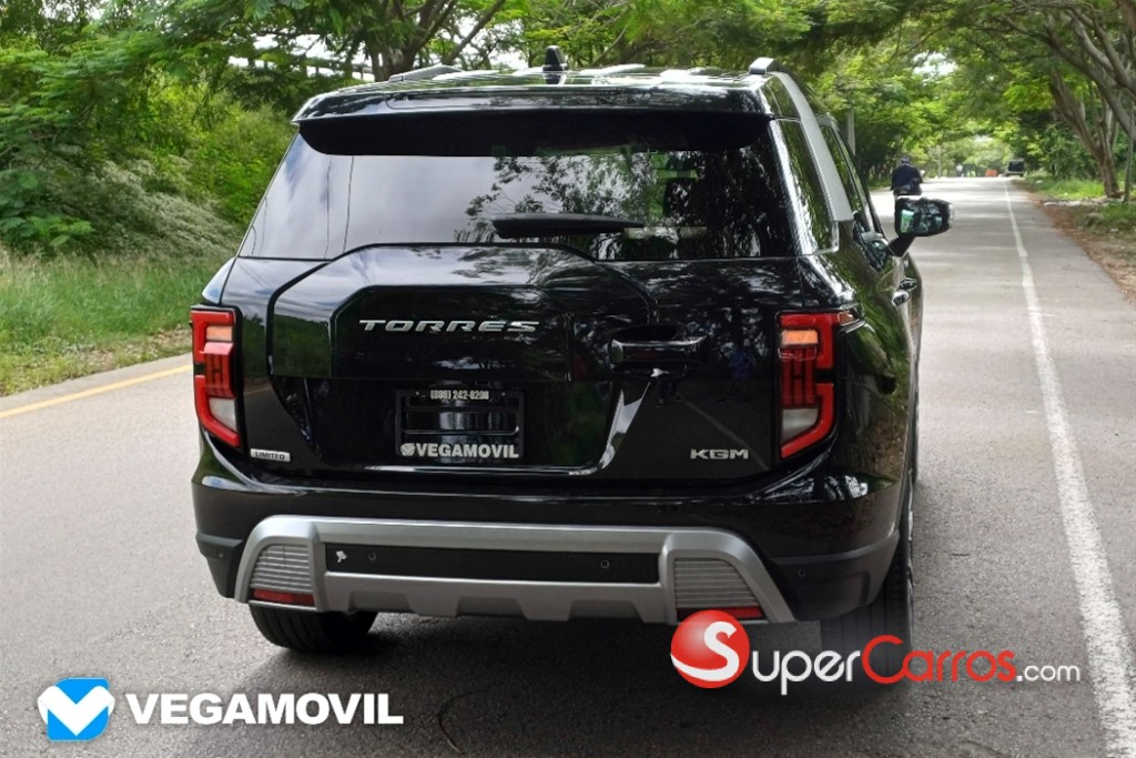 2026 KGM Torres LIMITED — foto 4 / 12