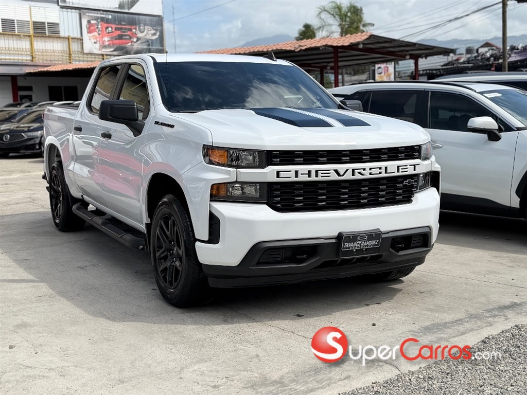 2021 Chevrolet Silverado Custom — foto 3 / 12