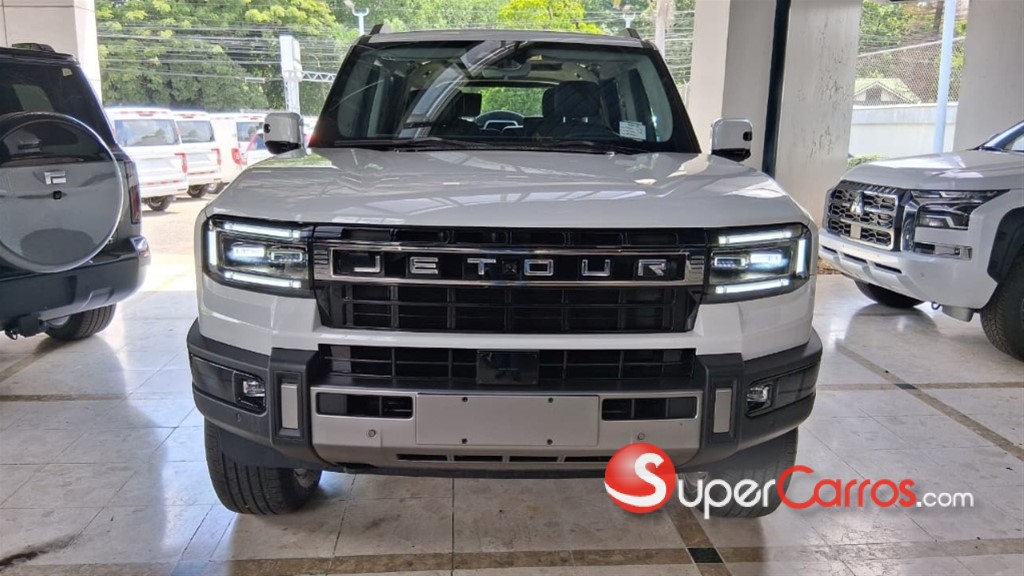 2027 Jetour G700 — foto 5 / 12