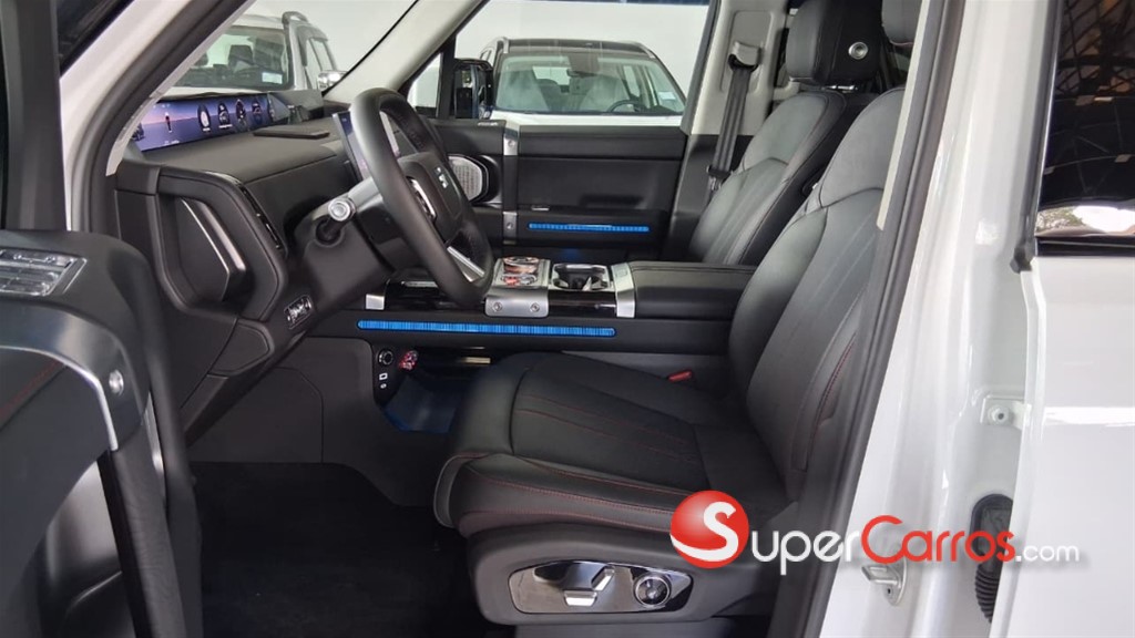 2027 Jetour G700 — foto 8 / 12