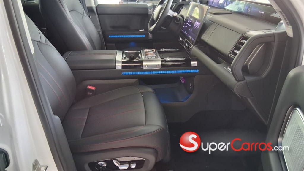 2027 Jetour G700 — foto 9 / 12