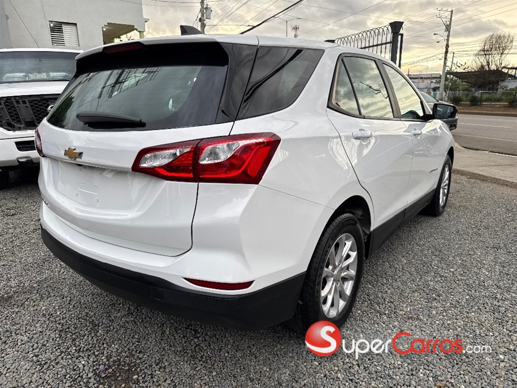 2021 Chevrolet Equinox LS — foto 3 / 10