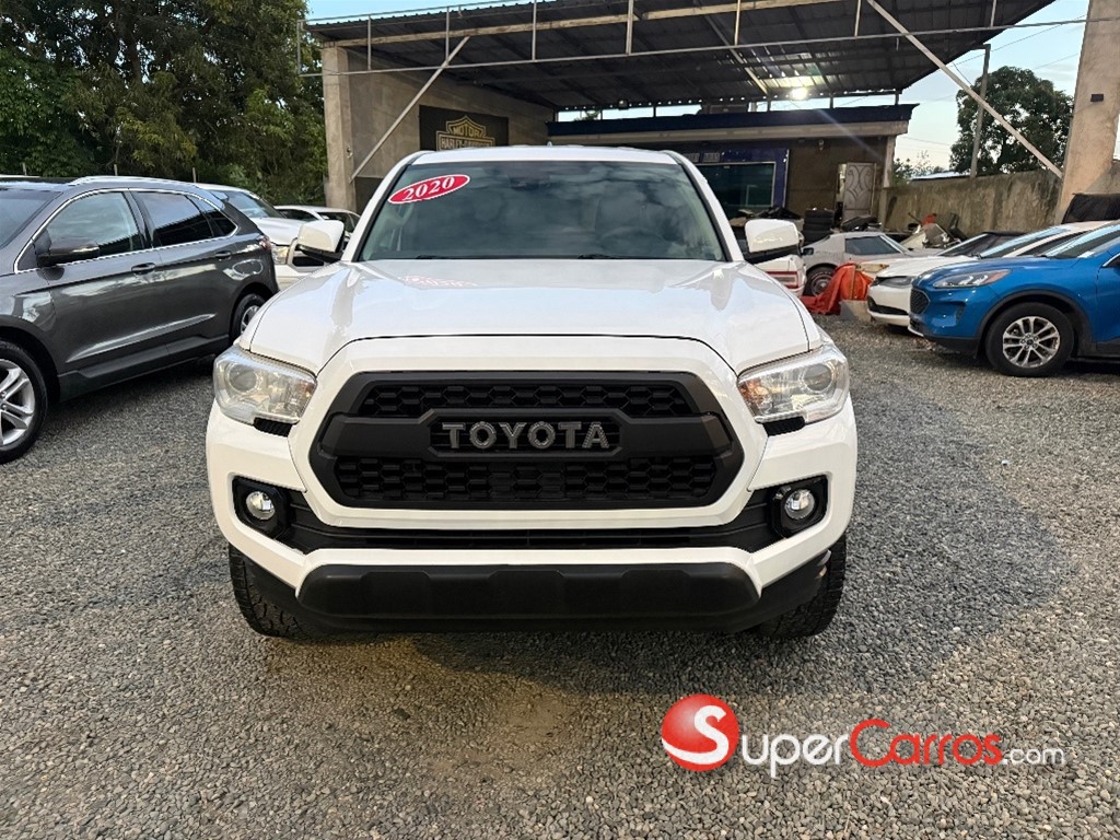 2020 Toyota Tacoma — foto 2 / 10