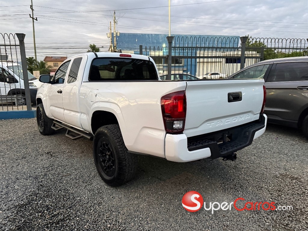 2020 Toyota Tacoma — foto 8 / 10