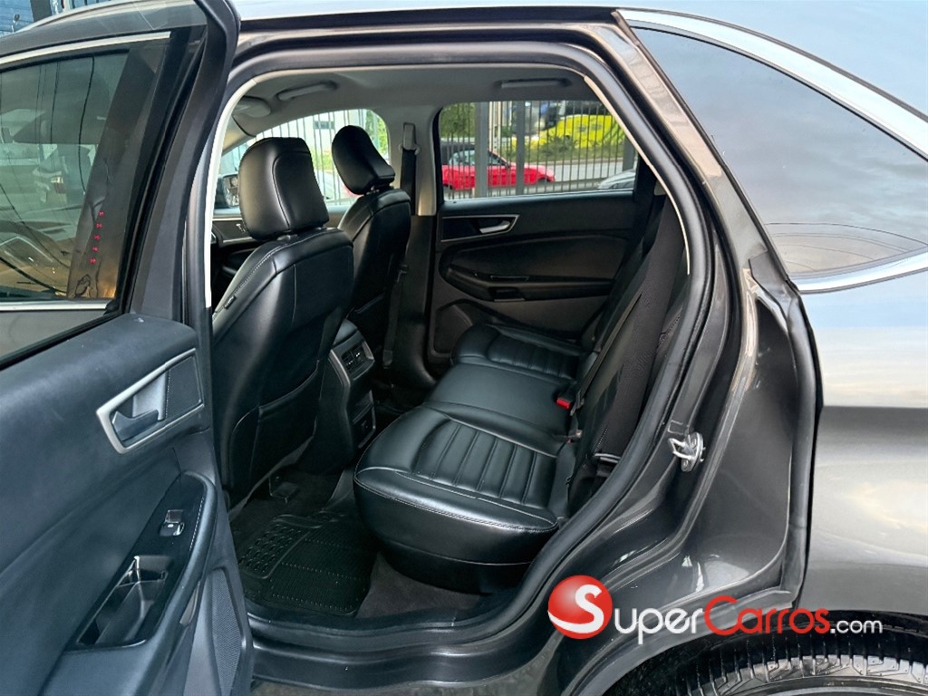 2020 Ford EDGE SEL — foto 8 / 10