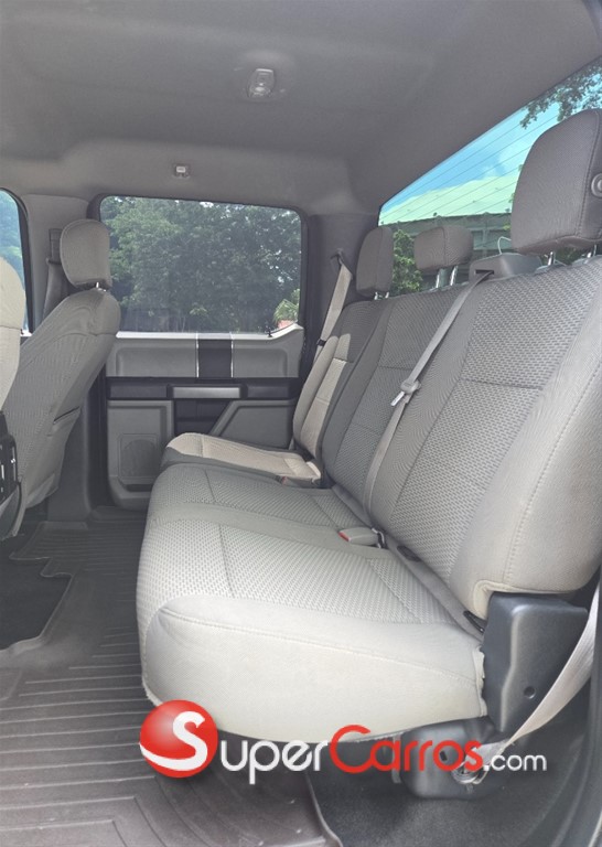 2018 Ford F 150 XLT ECOBOOST — foto 8 / 12