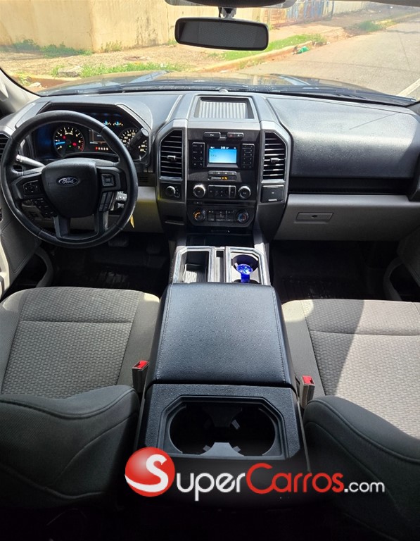 2018 Ford F 150 XLT ECOBOOST — foto 9 / 12