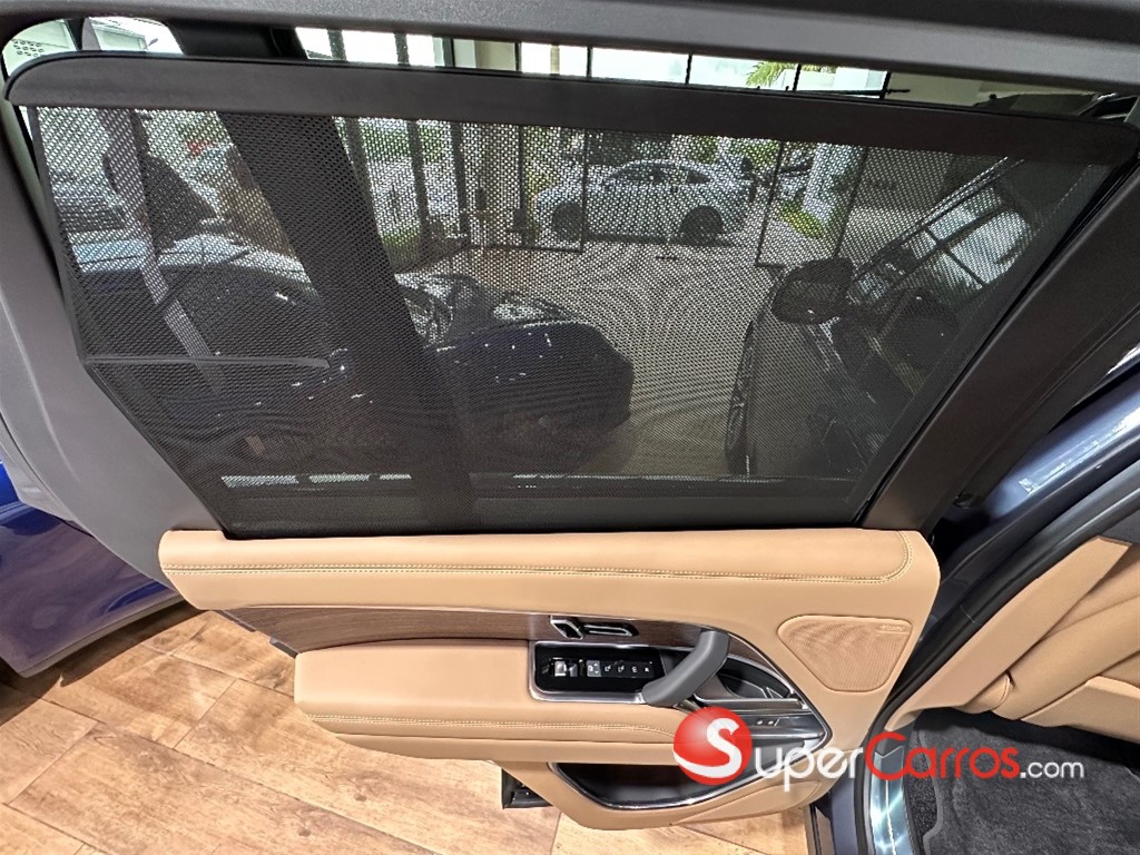 2026 Land Rover Range Rover HSE — foto 8 / 10