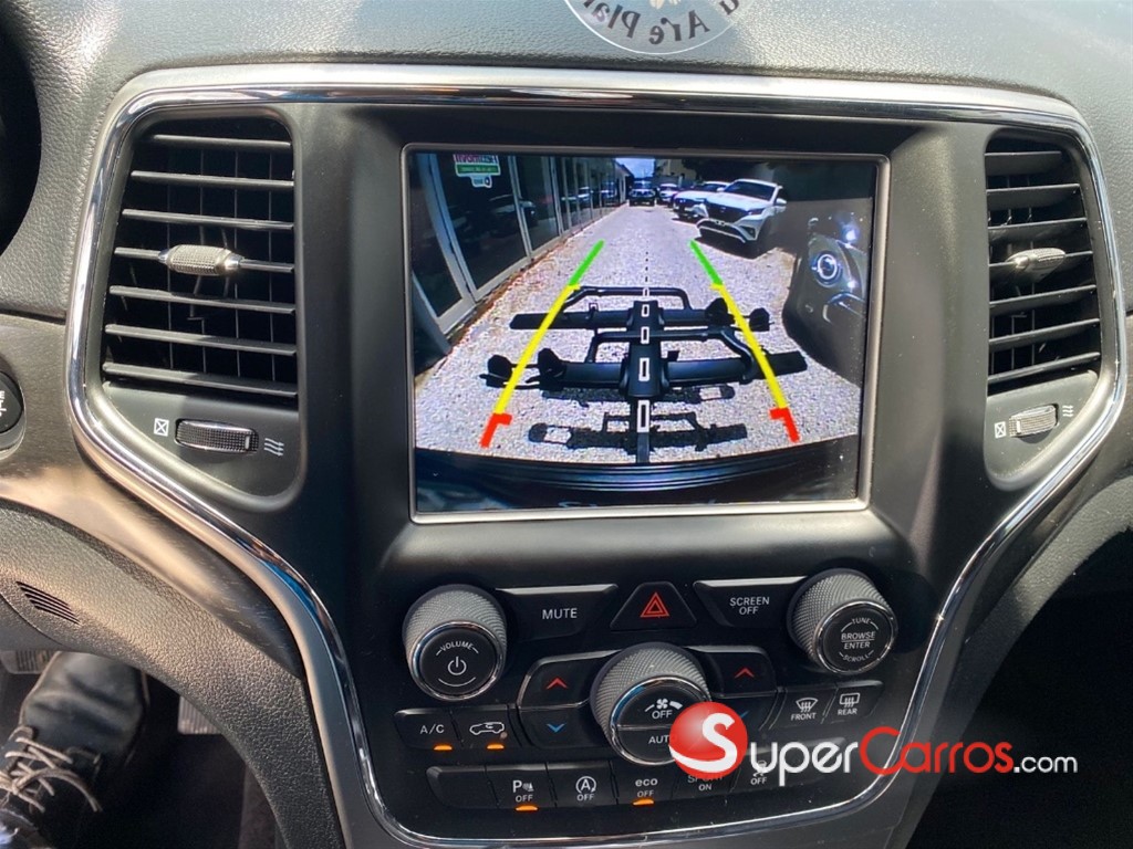2018 Jeep Grand Cherokee Laredo — foto 4 / 12