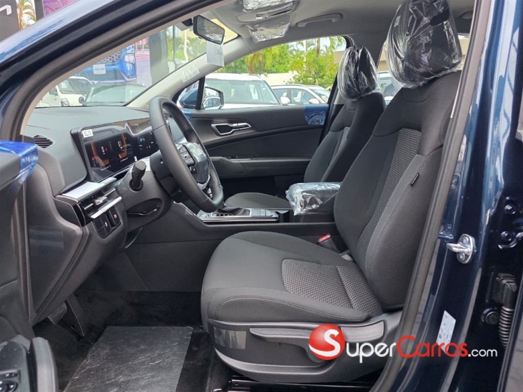 2027 Kia Sportage Sport — foto 7 / 12