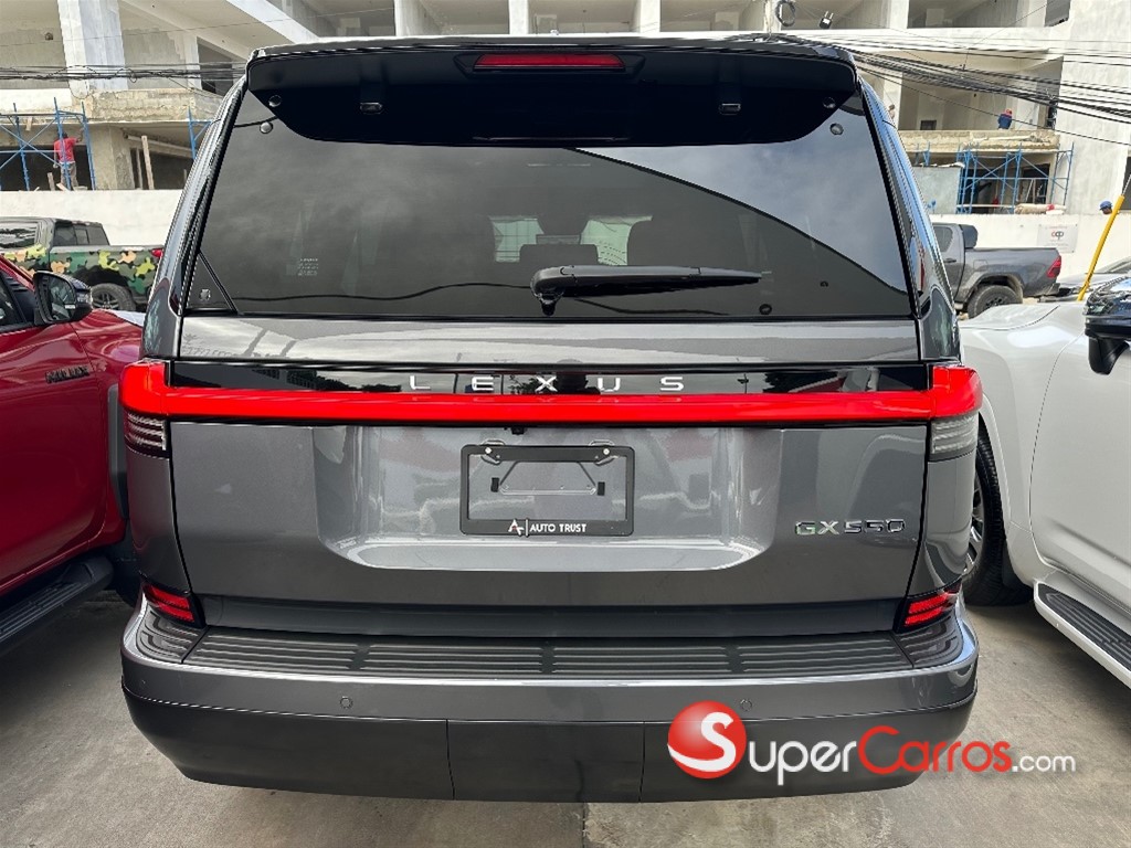 2026 Lexus GX 550 Luxury — foto 6 / 9