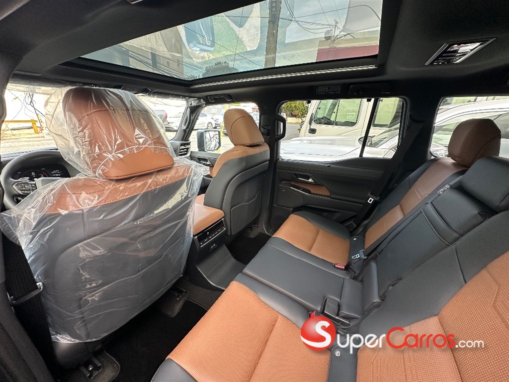 2026 Lexus GX 550 Luxury — foto 7 / 9