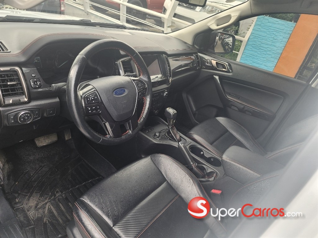 2022 Ford Ranger FX4 — foto 8 / 10