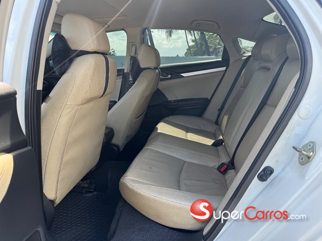 2020 Honda Civic EX Turbo — foto 8 / 12