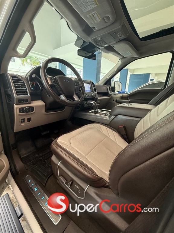 2020 Ford F 150 Harley Davidson — foto 6 / 12