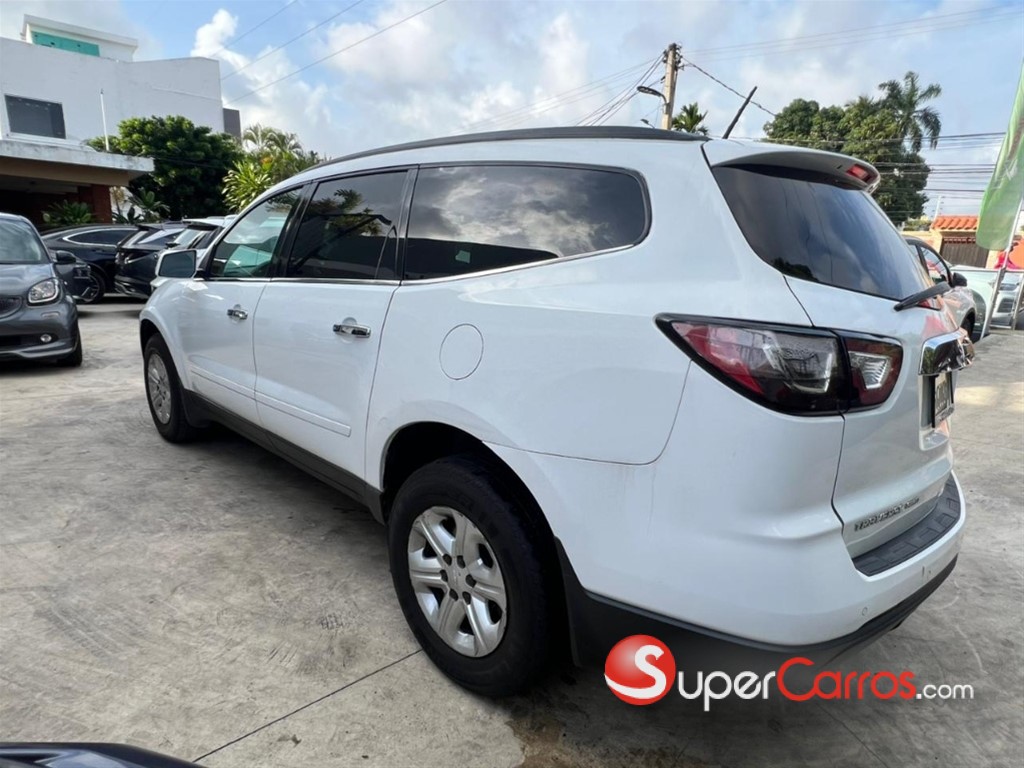 2017 Chevrolet Traverse LT — foto 3 / 11