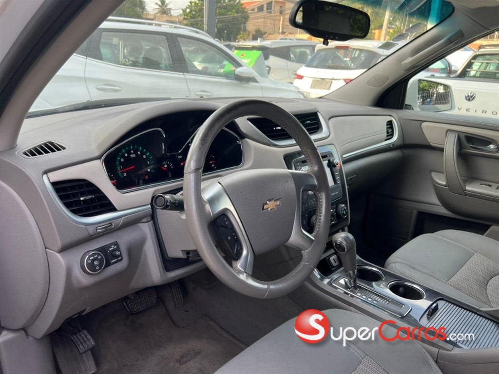 2017 Chevrolet Traverse LT — foto 10 / 11