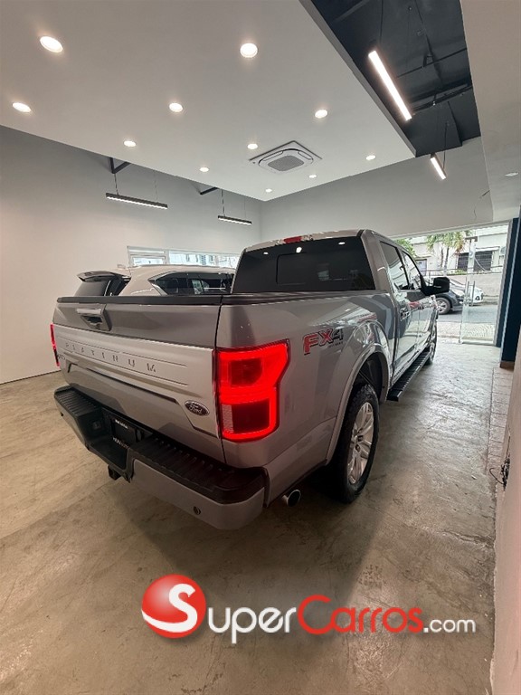 2020 Ford F 150 Platinum — foto 5 / 12