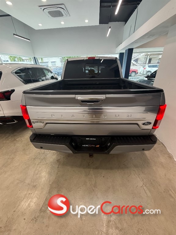 2020 Ford F 150 Platinum — foto 6 / 12