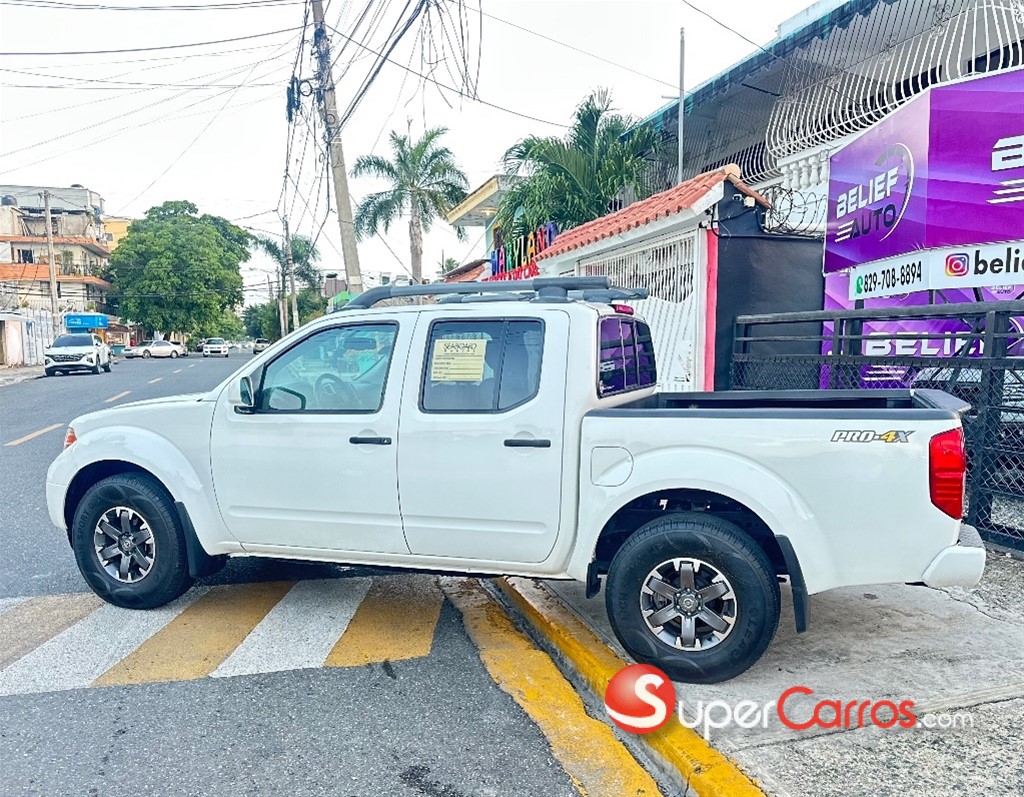 2020 Nissan Frontier Pro-4X — foto 6 / 6