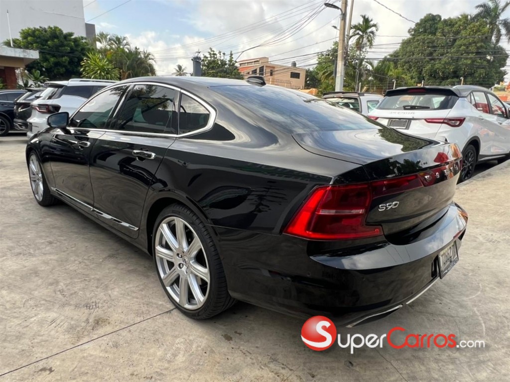 2017 Volvo S90 — foto 4 / 10