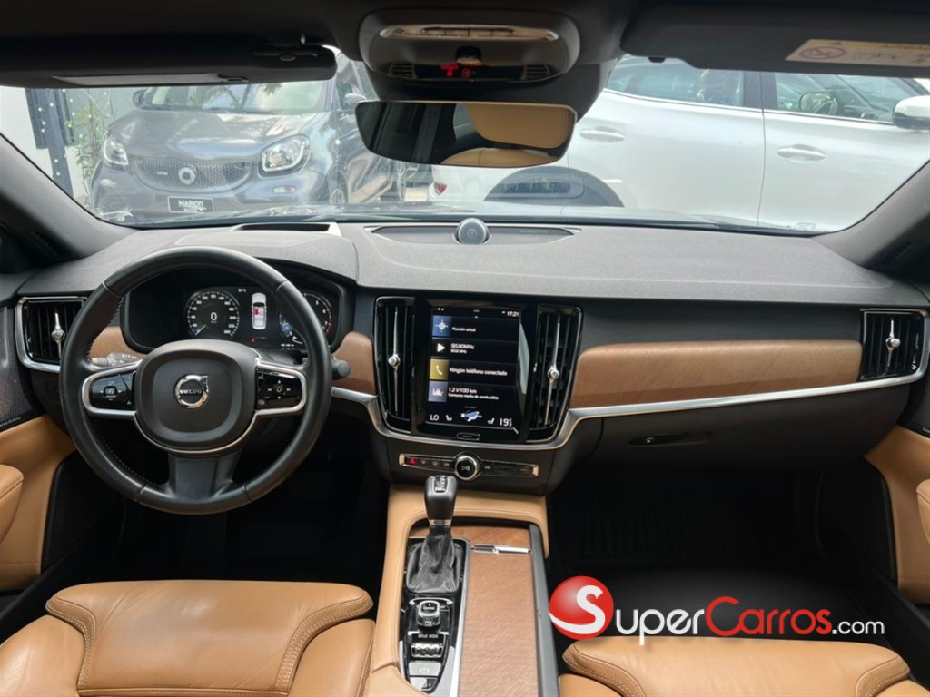 2017 Volvo S90 — foto 8 / 10