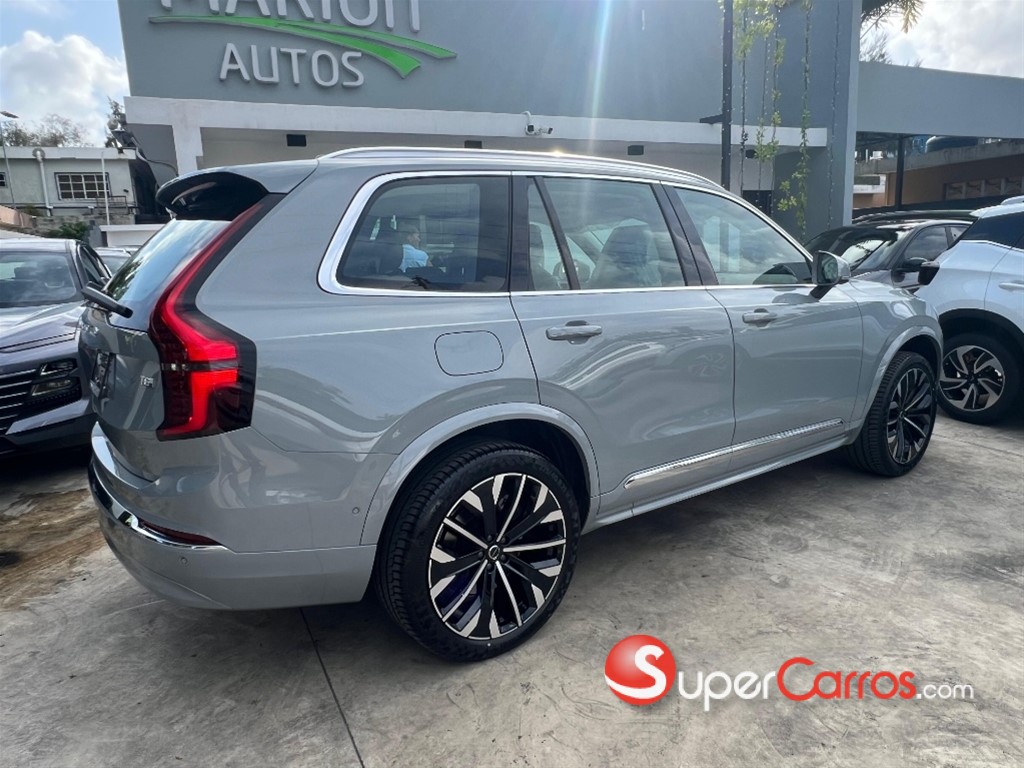 2026 Volvo XC90 Plus Recharge — foto 2 / 12