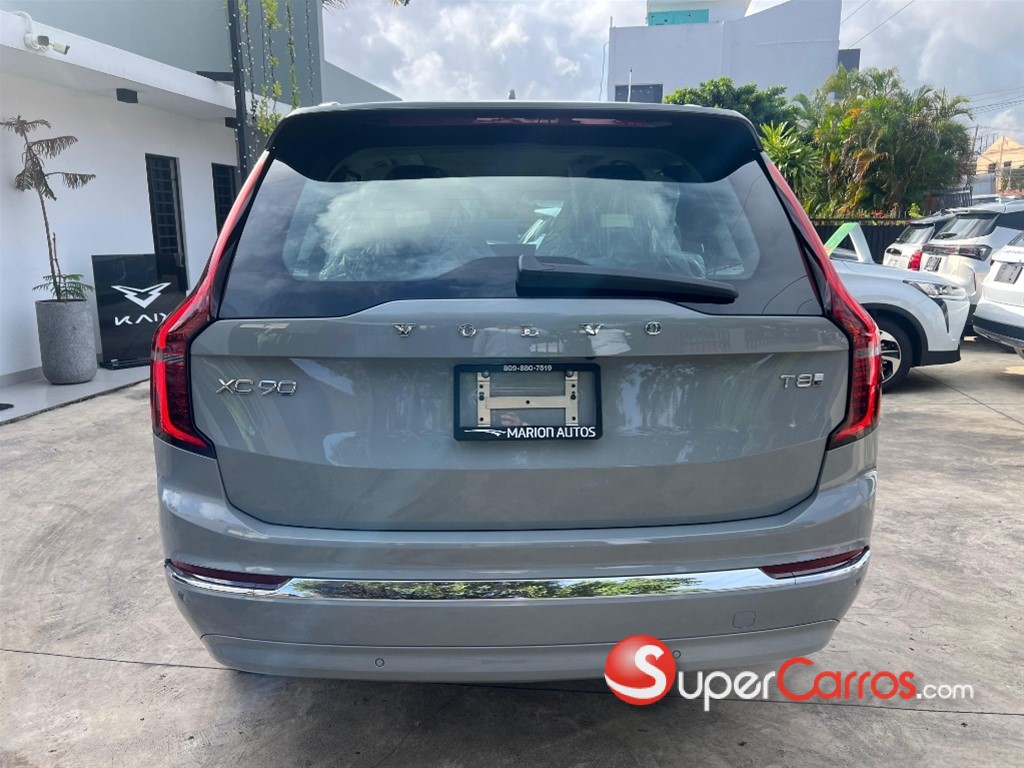 2026 Volvo XC90 Plus Recharge — foto 5 / 12
