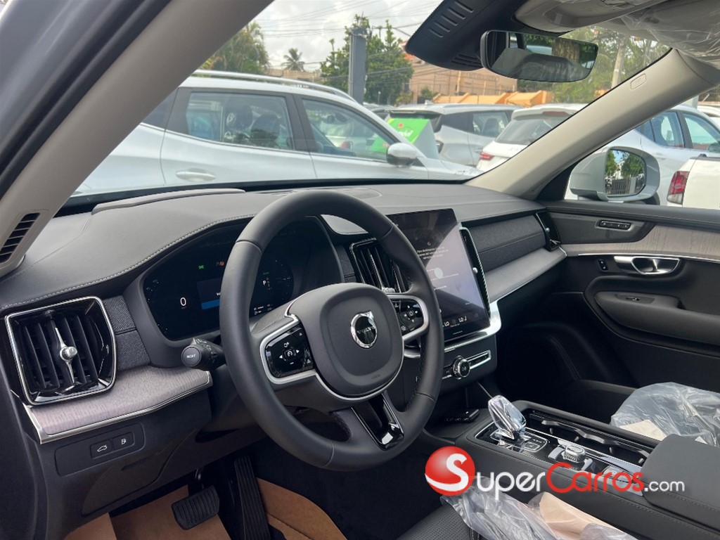 2026 Volvo XC90 Plus Recharge — foto 11 / 12